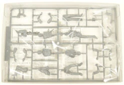 Fujimi Garage & Tool Series 1/24 GT3 Mechanic Plastic Model