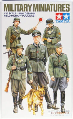Tamiya 35320 WWII German Field Military Police Set 1/35 Scale Kit