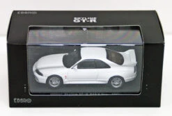 Ebbro 44186 NISSAN SKYLINE GT-R R33 Vspec White 1/43 Scale