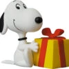 Medicom UDF Peanuts Series 15 Gift Snoopy Figure