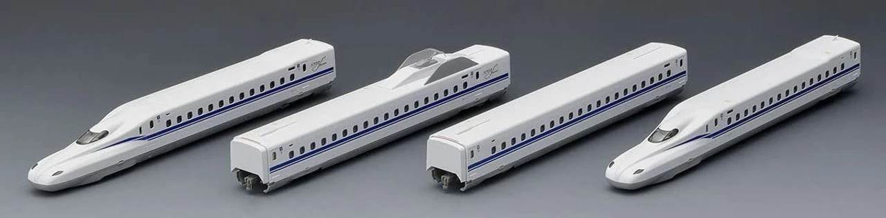 Tomix 90182 Series N700 (N700s) Shinkansen Nozomi (4 Cars Set) Starter Set (Rail Pattern A) (N Scale) - Image 3