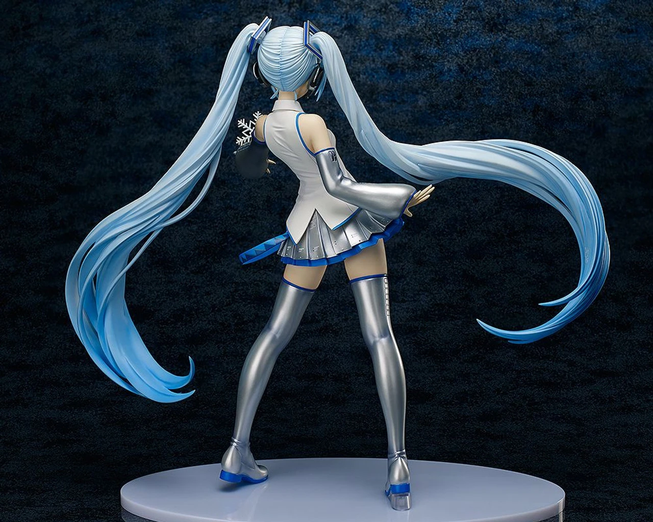FREEing B-style Hatsune Miku SNOW MIKU 1/4 Figure (Character Vocal Series 01) - Image 4