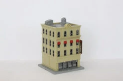 Rokuhan S033-2 Office Building B (Z Scale)