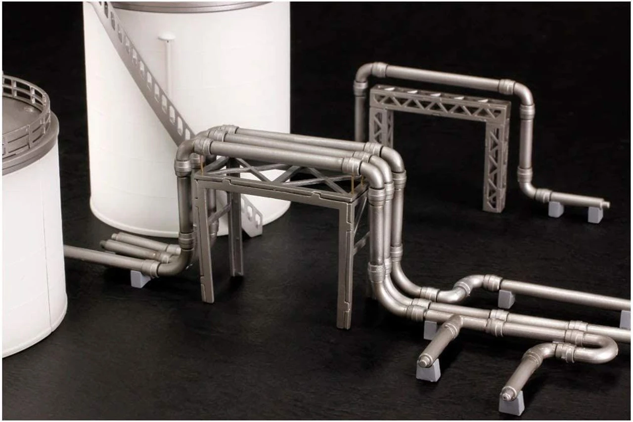 Plum Plastic Kit PP079 Industrial Area A Storage Tank (Non-Scale) - Image 5