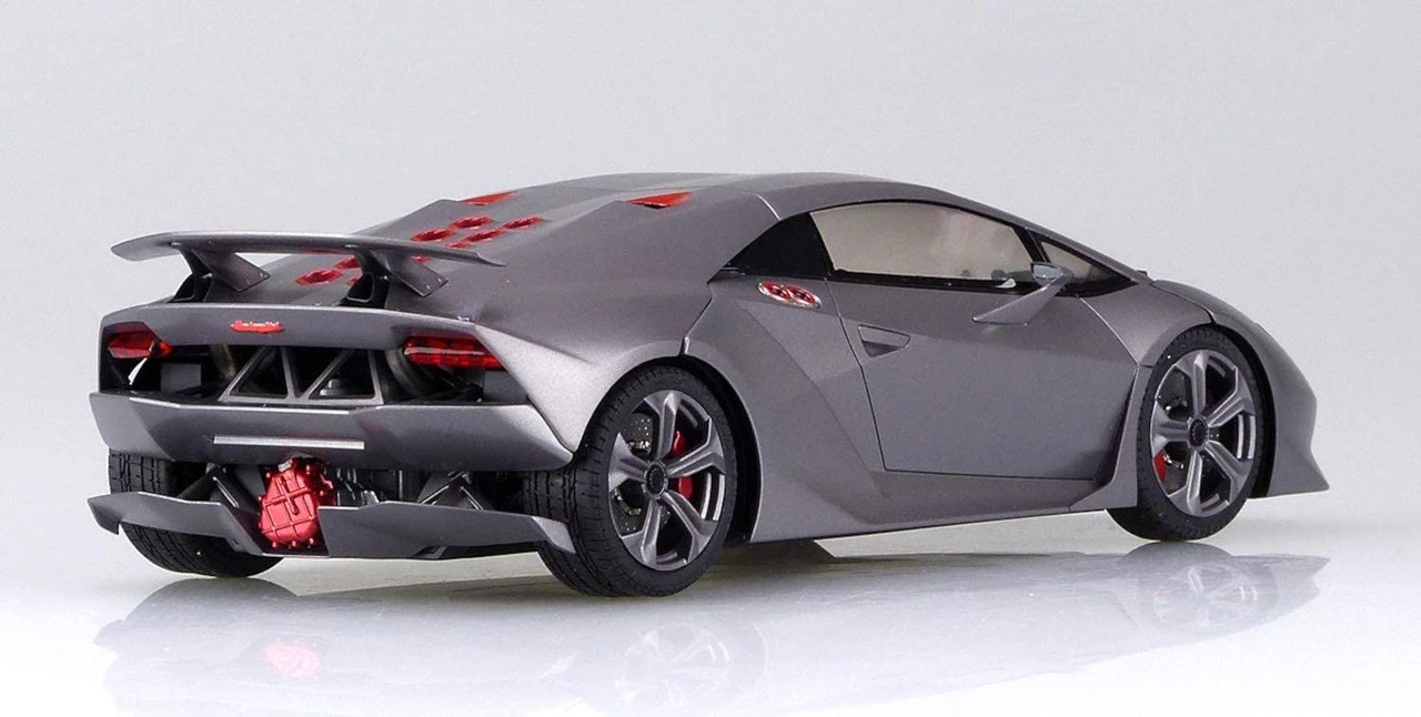 Aoshima The Super Car 1/24 Lamborghini Sesto Elemento '10 Plastic Model - Image 7