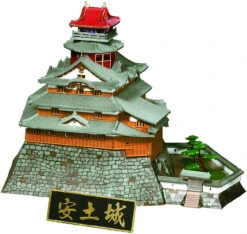 Doyusha S26 Japanese Azuchi Castle 1/350 Scale Plastic Model
