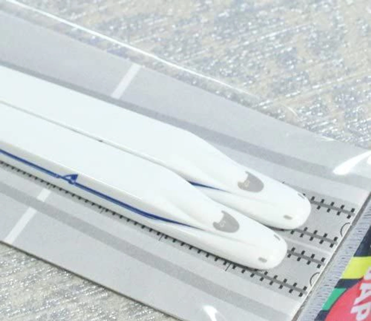 Train Chopsticks For Kids (Hashi Tetsu) N700A Shinkansen - Image 2