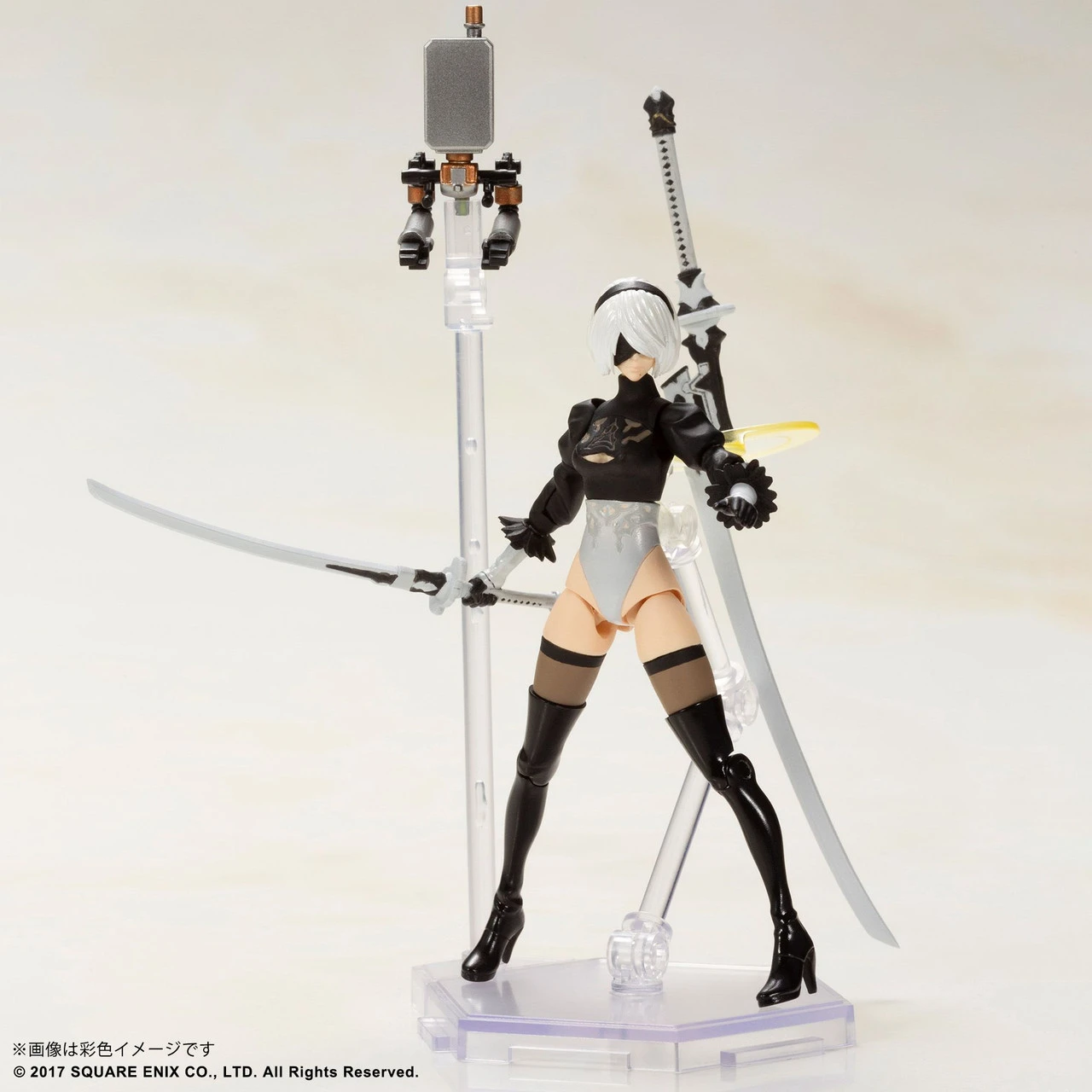 Square Enix 2B & 9S Plastic Model Kit (NieR: Automata) - Image 6