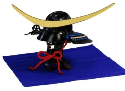 Doyusha K6 Masamune Date Kabuto Samurai Armet Helmet 1/4 Scale Model Kit
